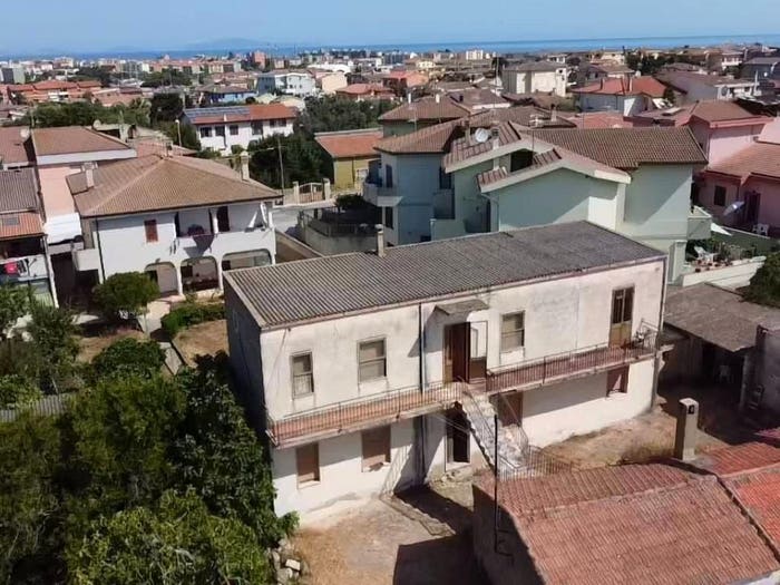 Casa con 5 locali in vendita in Via dei Ginepri, Porto Torres
