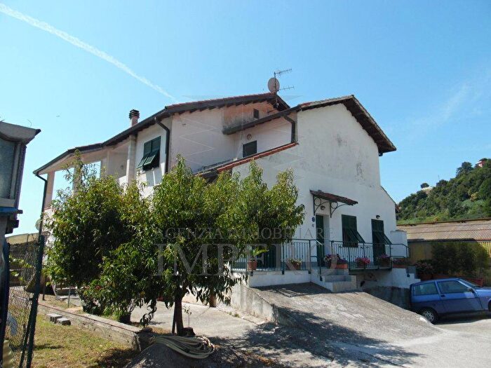 Casa con 5 locali in vendita in Via Braie, Centro, Camporosso