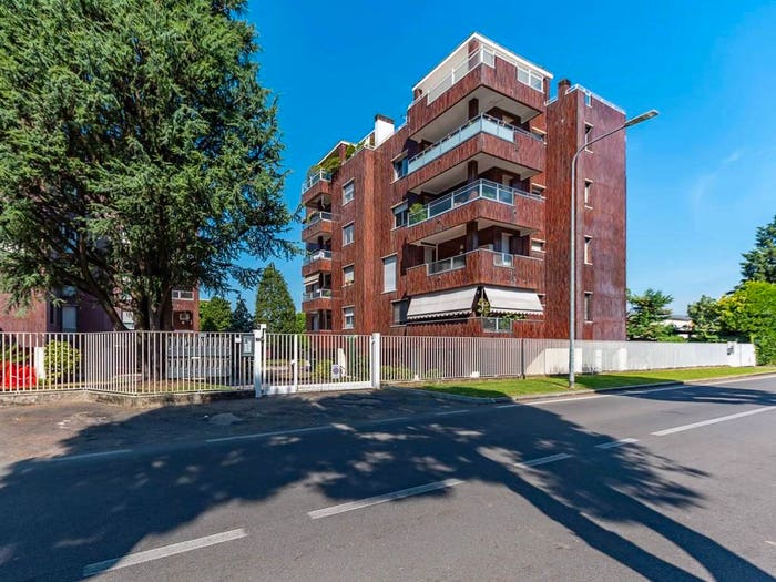 Appartamento trilocale in vendita in Via LDa Vinci, Centro, Lainate