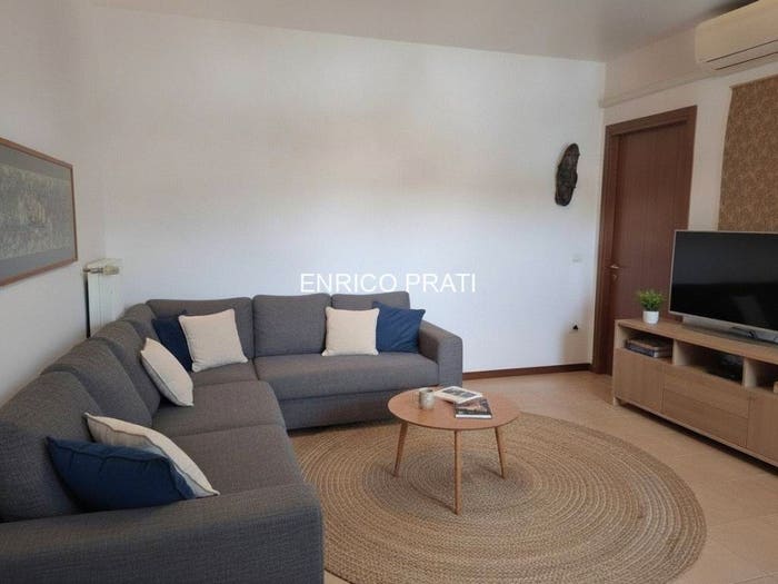 Appartamento trilocale in vendita in Via Vincenzo Monti, Centro, Romano d'Ezzelino
