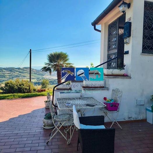 Casa con 6 locali in vendita in Frazione Sappanico, Ghettarello Sappanico, Ancona