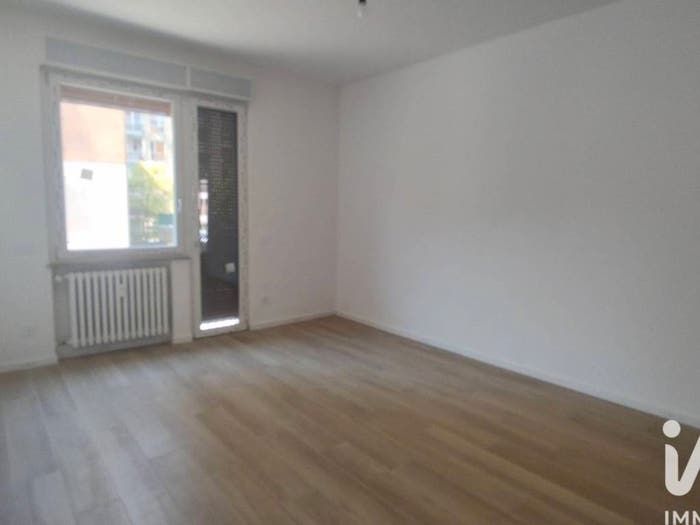 Appartamento bilocale in vendita in Viale Luigi Vaschi, Valletta Paiolo, Mantova