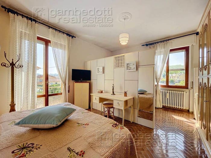 Appartamento con 5 locali in vendita in Corso Giovanni XXIII, Centro, Piandimeleto