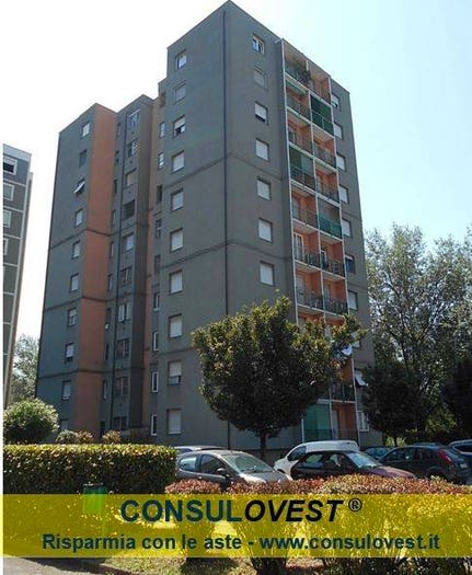Appartamento trilocale in vendita in Via Alessandro Litta Modignani, Affori, Milano