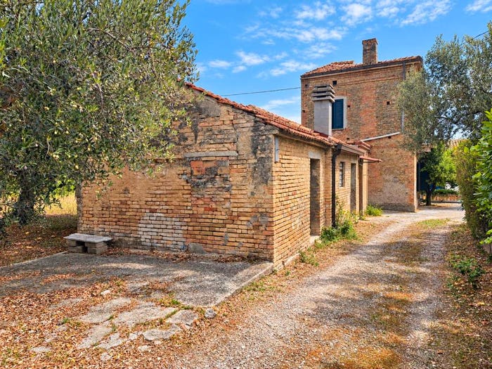 Casa trilocale in vendita in Contrada Bardella, Centro, Scerni
