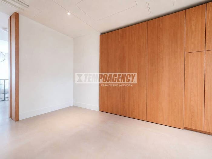 Appartamento trilocale in vendita in Piazzale Medaglie D'Oro, Porta Romana Medaglie d'Oro, Milano