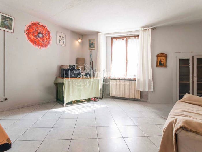 Appartamento trilocale in vendita in Via XX SETTEMBRE, Centro, Guanzate