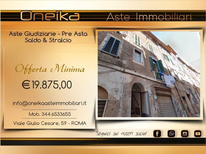 Appartamento quadrilocale in vendita in Corso Vittorio Emanuele, Centro, Cave
