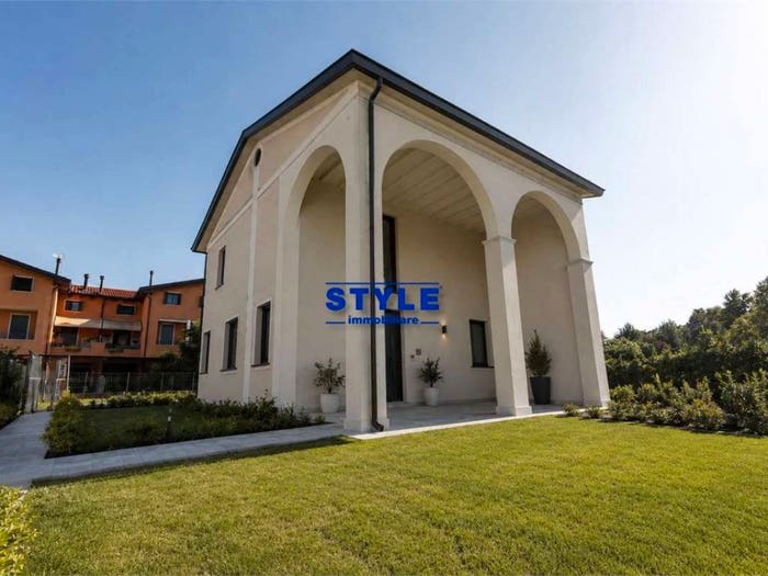 Casa bilocale in vendita in Mirano Paese, Mirano