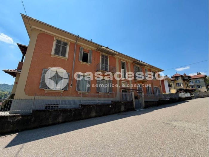 Appartamento con 6 locali in vendita in VIA MARTIRI DELLA LIBERTA', Centro, Pray