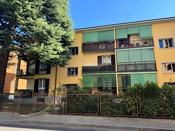 Appartamento bilocale in vendita in Via Filippo Meda, Centro, Arluno