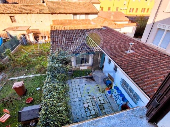 Casa con 5 locali in vendita in Via Torresano, Asola