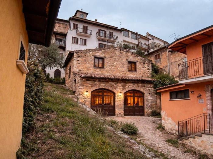 Casa con 5 locali in vendita in Via San Ferrante, Centro, Celano