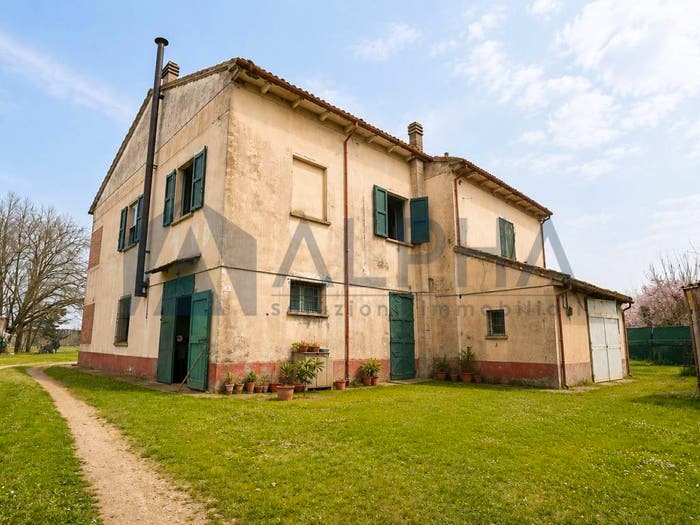 Casa con 6 locali in vendita in Via Gabina, Cotignola