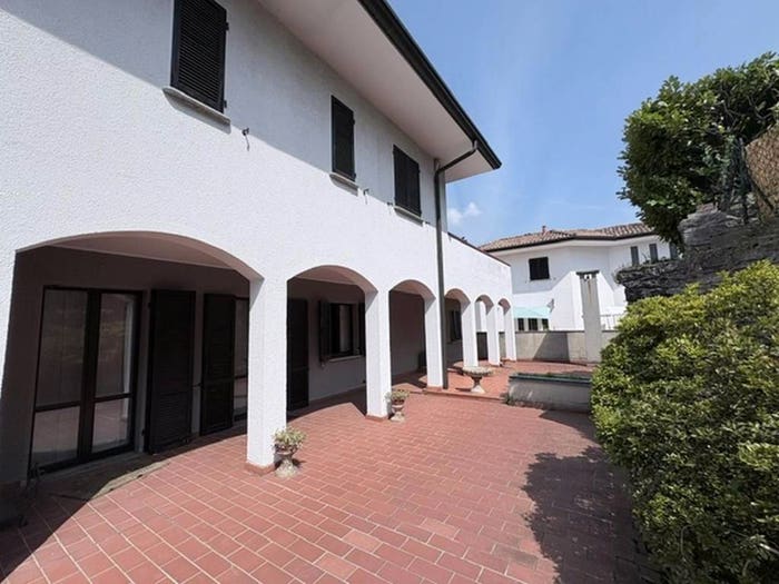 Casa con 6 locali in vendita in Sagnino, Como