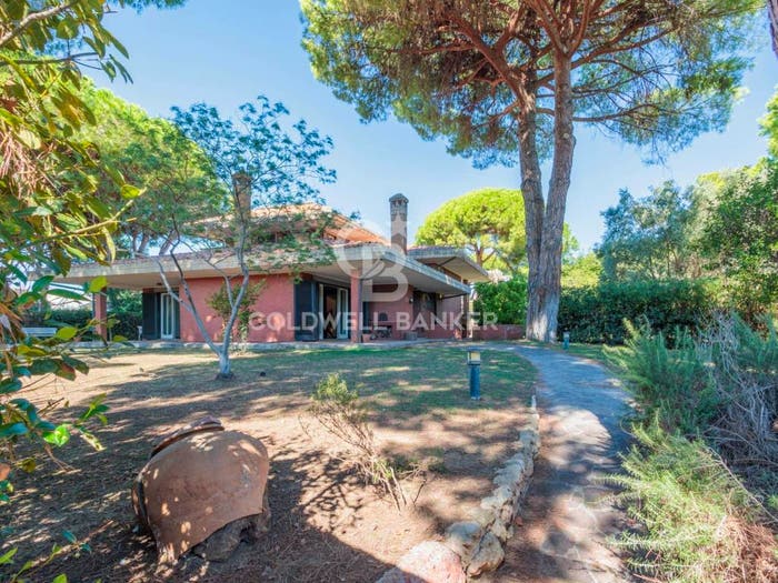 Casa con 6 locali in vendita in Via dei Patilmna, Marina Velca, Tarquinia