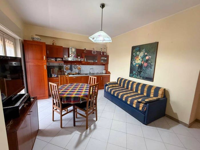 Appartamento trilocale in vendita in Via Nazionale Galati Marina, Galati, Messina