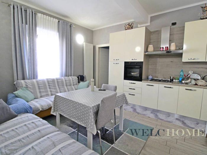 Appartamento trilocale in vendita in Via Santa Maria, Furato, Inveruno