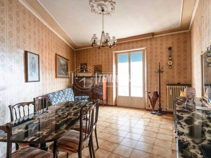 Appartamento trilocale in vendita in Via Ireneo Aleandri, Centro, Macerata
