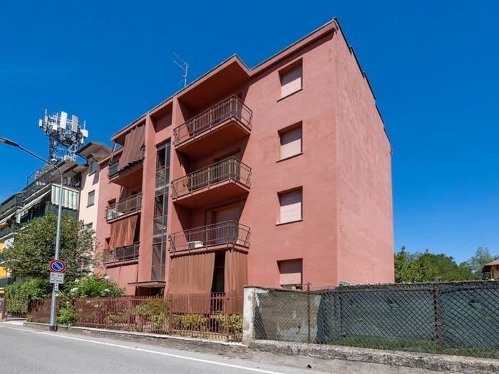Appartamento trilocale in vendita in Via Degli Umiliati, Ponte Lambro, Milano