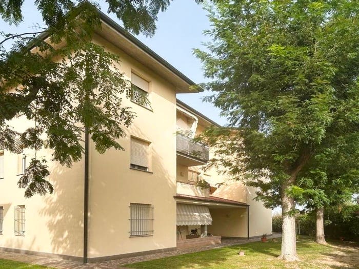 Appartamento quadrilocale in vendita in Via costa andrea, Centro, Molinella