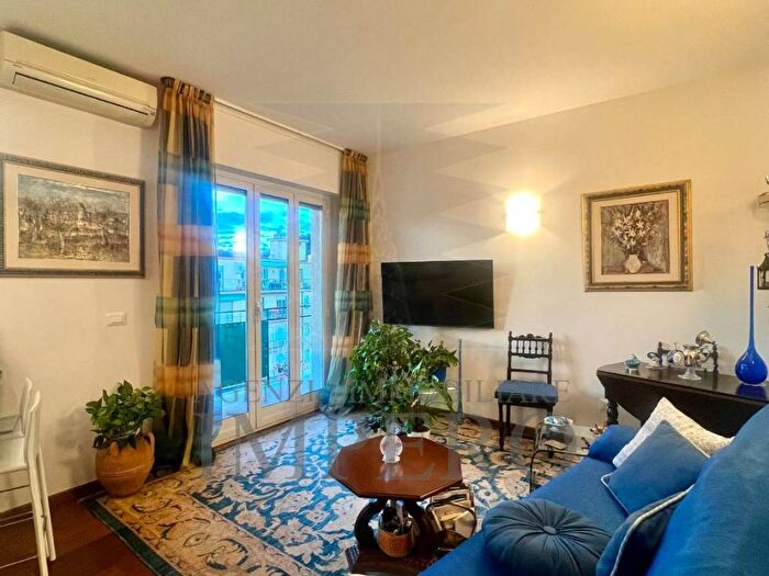 Appartamento quadrilocale in vendita in Via Don Giovanni Bosco, Centro, Vallecrosia