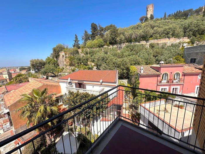 Appartamento quadrilocale in vendita in Via Nino Bixio, Centro, Maddaloni
