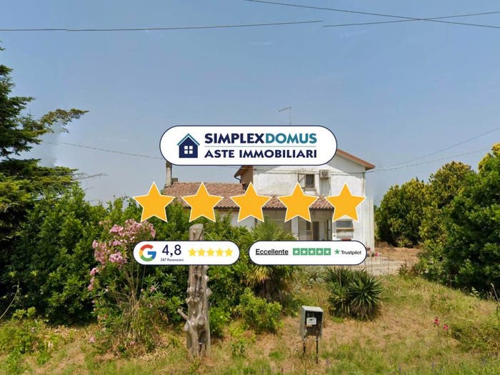 Appartamento con 5 locali in vendita in Via Mura, Fondo, Mesola