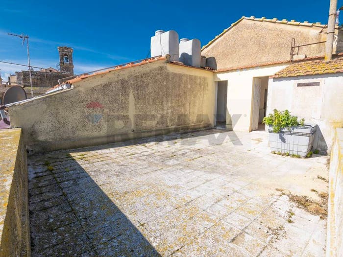 Appartamento con 6 locali in vendita in Via Grazia, Centro, Caltagirone