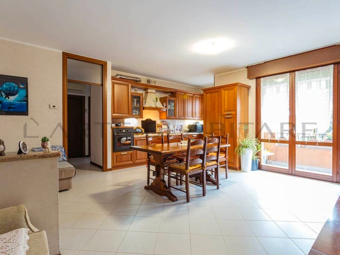 Appartamento trilocale in vendita in Via Gioacchino Rossini, Centro, Brugine
