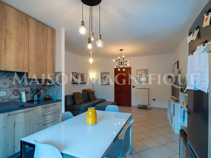 Appartamento trilocale in vendita in Via Piazza Vittorio Veneto, Bosco Mesola, Mesola