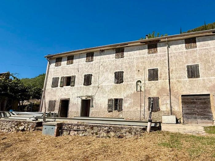 Casa quadrilocale in vendita in Via monte ongarine, Avesa, Verona