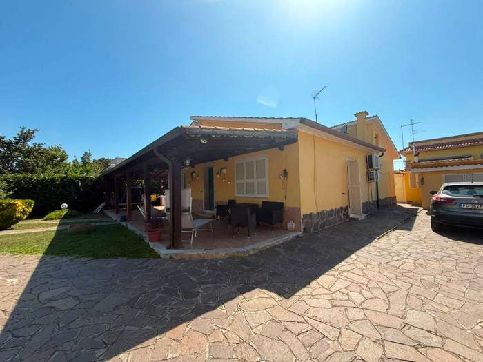 Casa quadrilocale in vendita in Via Ladispoli, Falasche Armellino, Anzio
