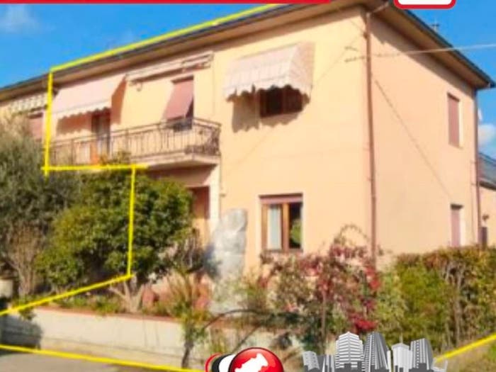 Appartamento con 5 locali in vendita in Via Croce del Ferragalli Montevarchi AR Italia, Levanella, Montevarchi