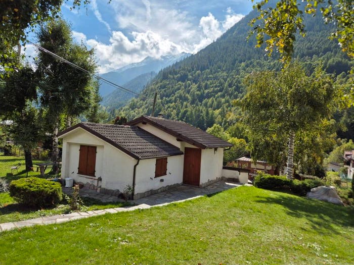 Casa con 6 locali in vendita in Via delle Gure, Centro, Fenestrelle