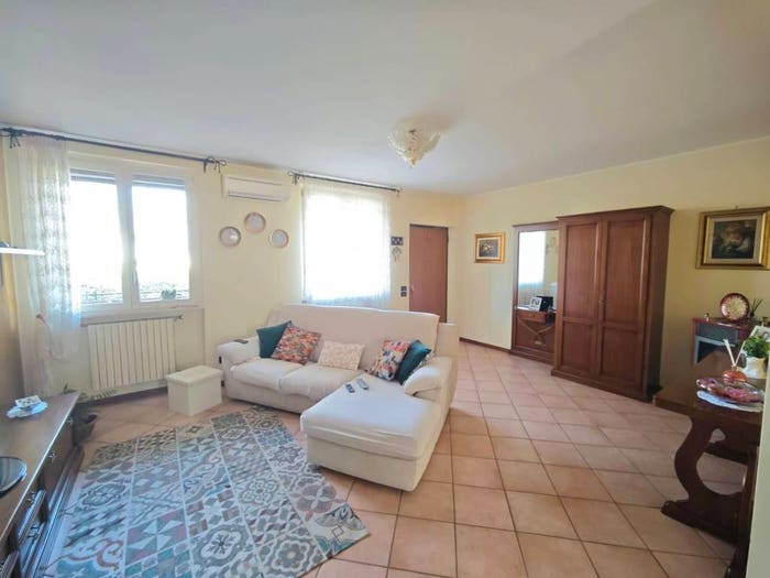 Casa quadrilocale in vendita in Centro, Madignano