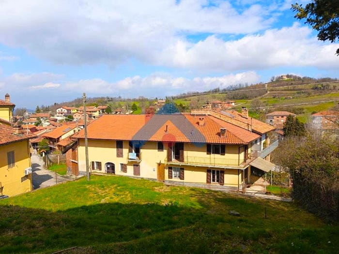 Casa con 6 locali in vendita in Via Giovanni Rinaldi, Berzano di San Pietro