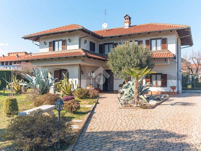 Casa con 5 locali in vendita in Borgata Vignali, Barbania