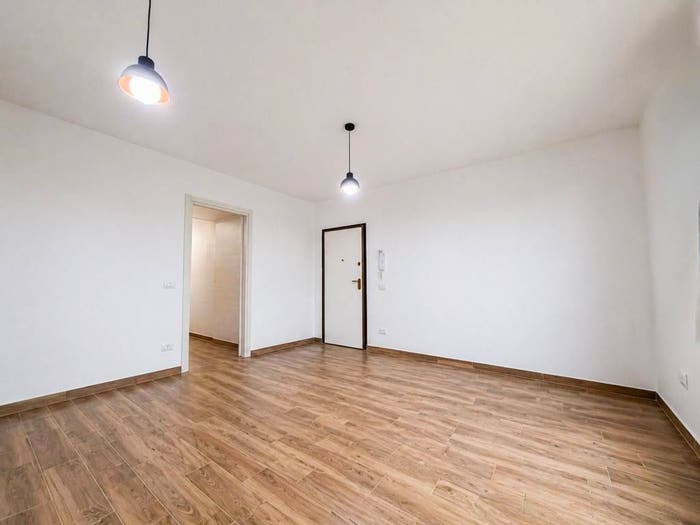 Appartamento trilocale in vendita in Via l'Aquila, Sacra Famiglia Bandinu, Olbia