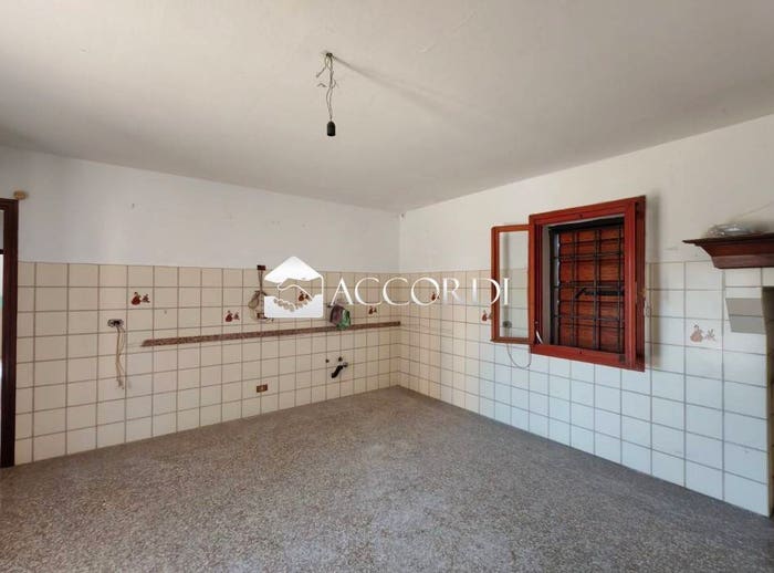 Casa con 6 locali in vendita in Via Peschiera, Centro, Mussolente