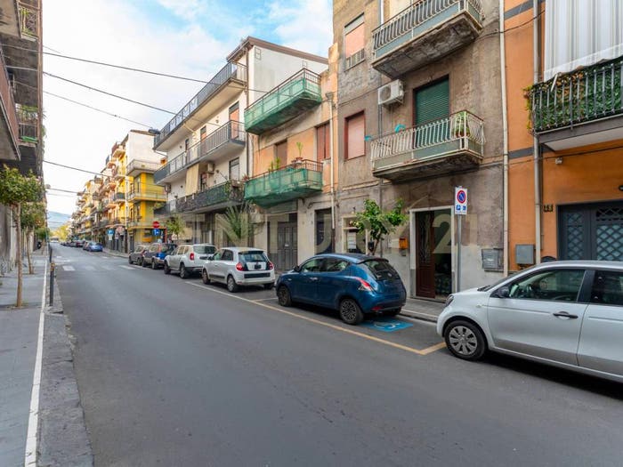 Appartamento con 5 locali in vendita in Via Bruno Buozzi, Centro, Misterbianco