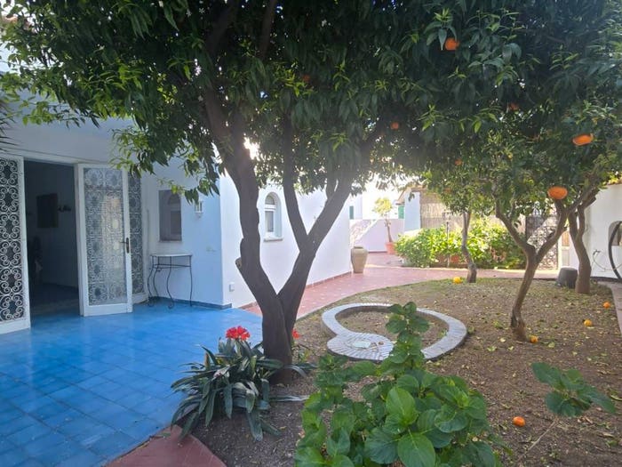 Casa con 6 locali in vendita in Via delle Vigne, Centro, Ischia