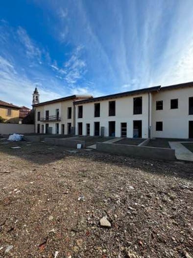 Casa trilocale in vendita in Via San Gregorio, Centro, Cuggiono