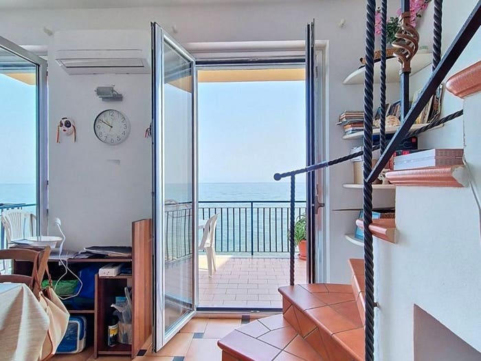 Casa quadrilocale in vendita in Via B Brin, Caronia