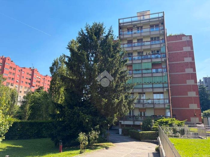 Appartamento bilocale in vendita in Via Antonio Cechov, Gallaratese, Milano