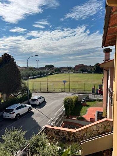 Casa con 6 locali in vendita in Via Arturo Toscanini, Centro, Montale