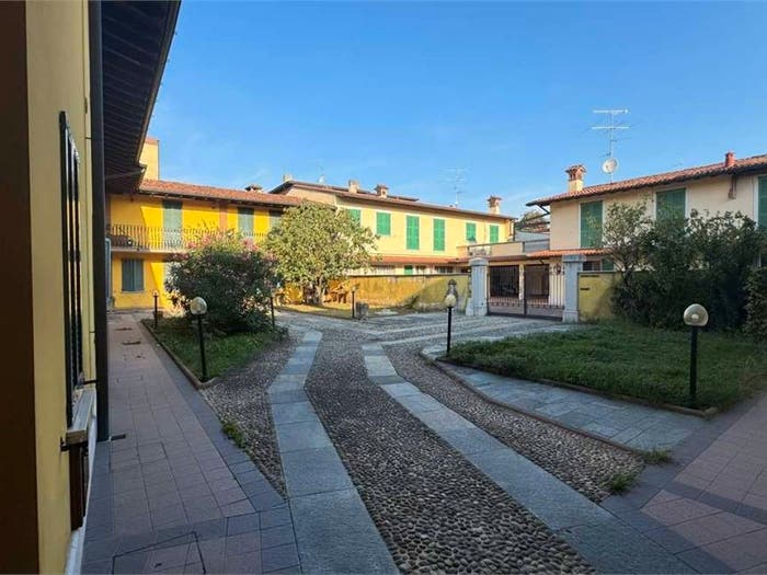Appartamento bilocale in vendita in Piazza Libertà, Centro, Travagliato