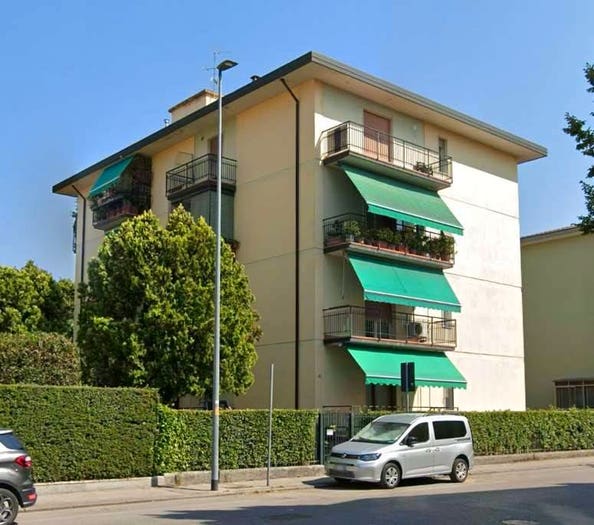 Appartamento con 6 locali in vendita in via Villafranca, Santa Lucia Golosine, Verona