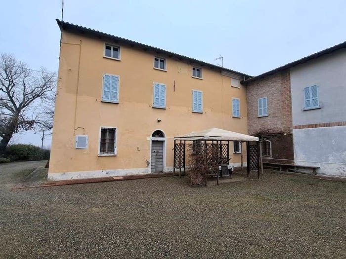 Casa con 5 locali in vendita in Centro, Rivergaro