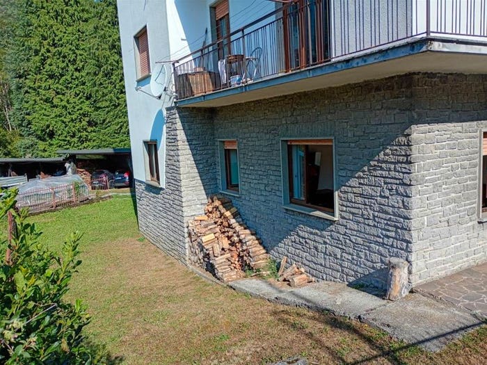Appartamento quadrilocale in vendita in Via P Bonaldi, Serina